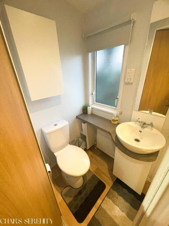 Lovely Holiday Home At Lyons Caravan Park! Prestatyn Zewnętrze zdjęcie